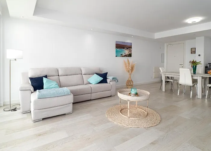 Alcazaba Lagoon 2382 Apartment *