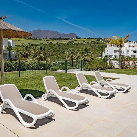 Alcazaba Lagoon 2382 Apartment *